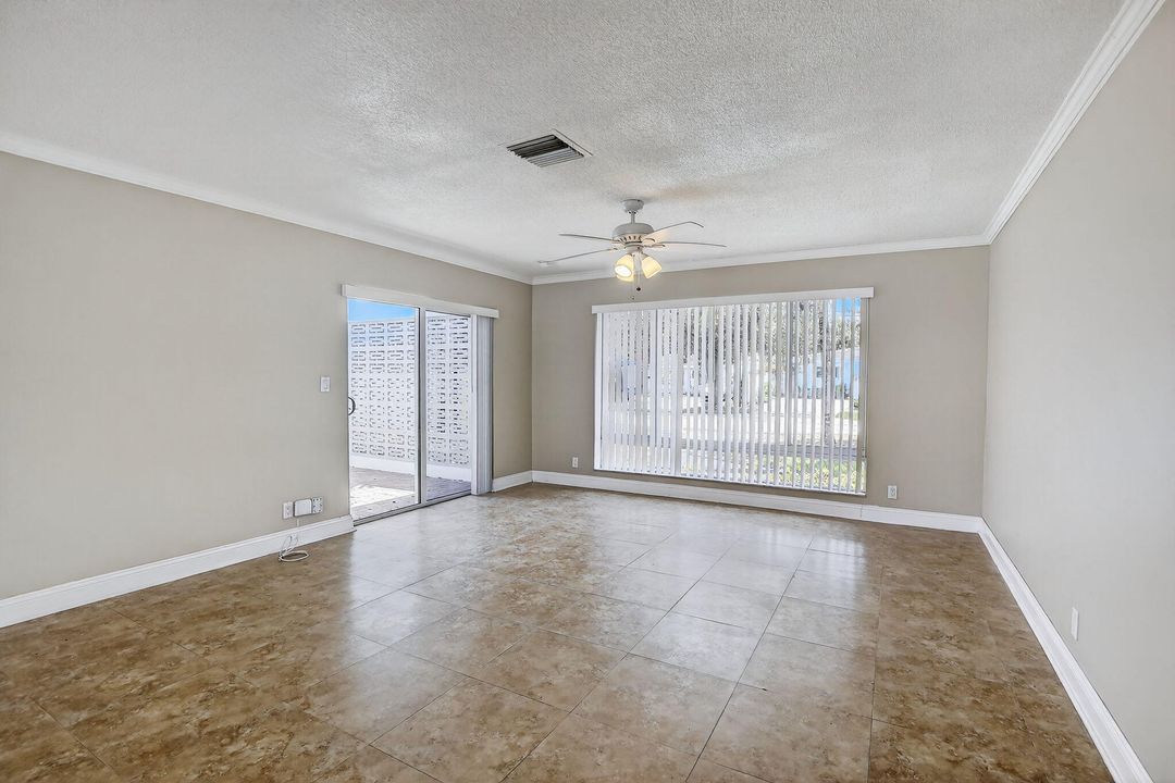 En Venta: $659,900 (3 camas, 2 baños, 1792 Pies cuadrados)