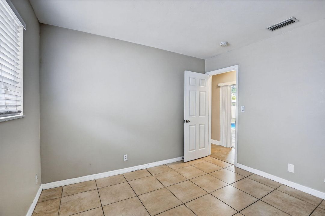 En Venta: $659,900 (3 camas, 2 baños, 1792 Pies cuadrados)