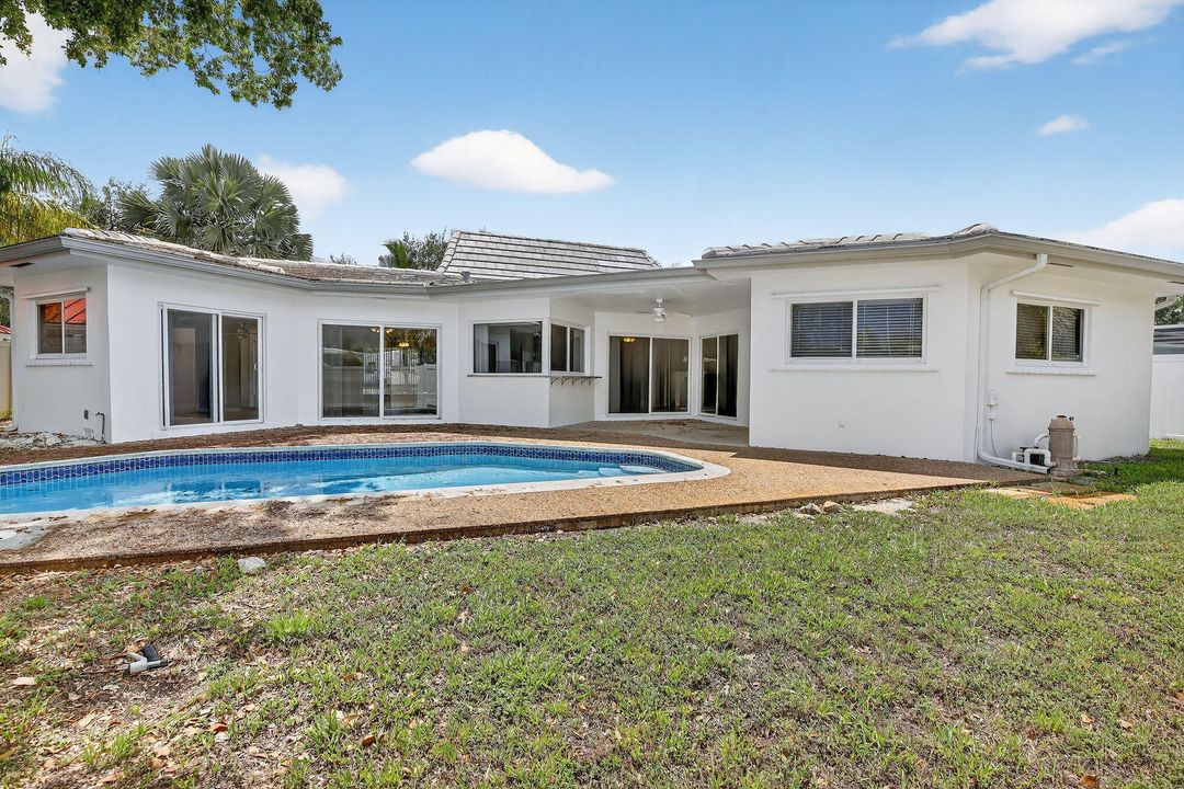 En Venta: $659,900 (3 camas, 2 baños, 1792 Pies cuadrados)