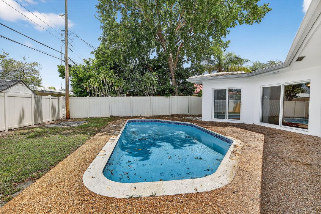 En Venta: $659,900 (3 camas, 2 baños, 1792 Pies cuadrados)