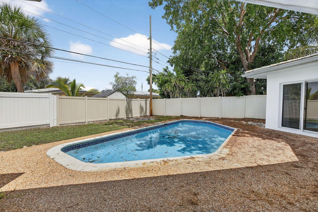 En Venta: $659,900 (3 camas, 2 baños, 1792 Pies cuadrados)