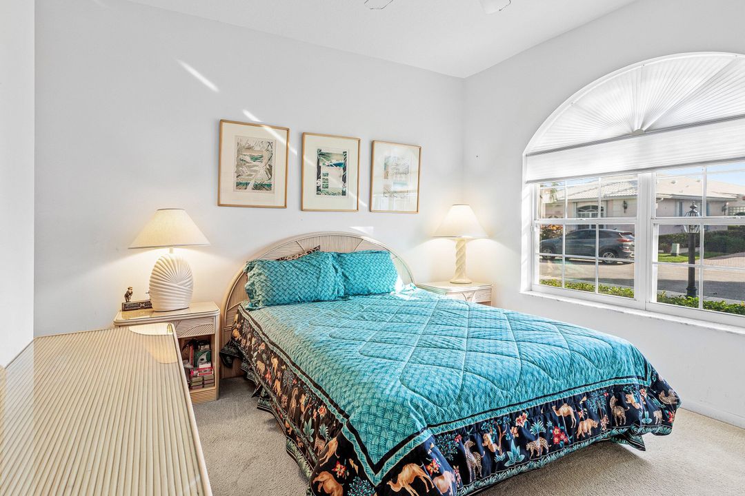 На продажу: $649,000 (3 спален, 2 ванн, 2072 Квадратных фут)