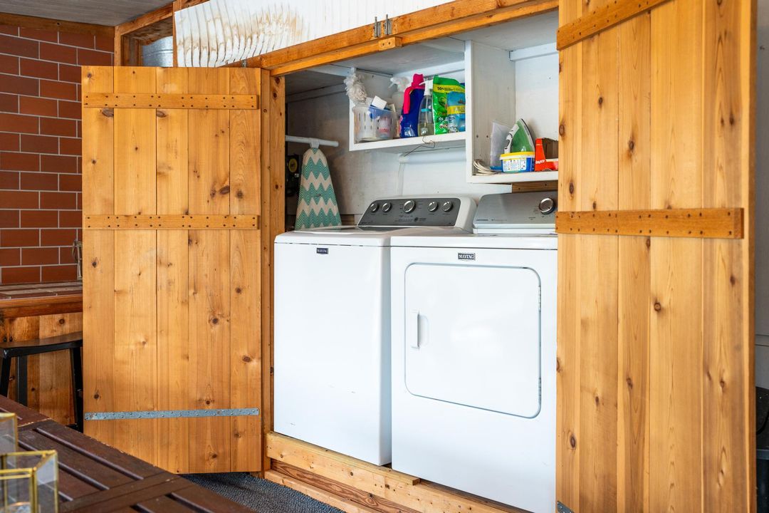 En Venta: $785,000 (3 camas, 3 baños, 1648 Pies cuadrados)