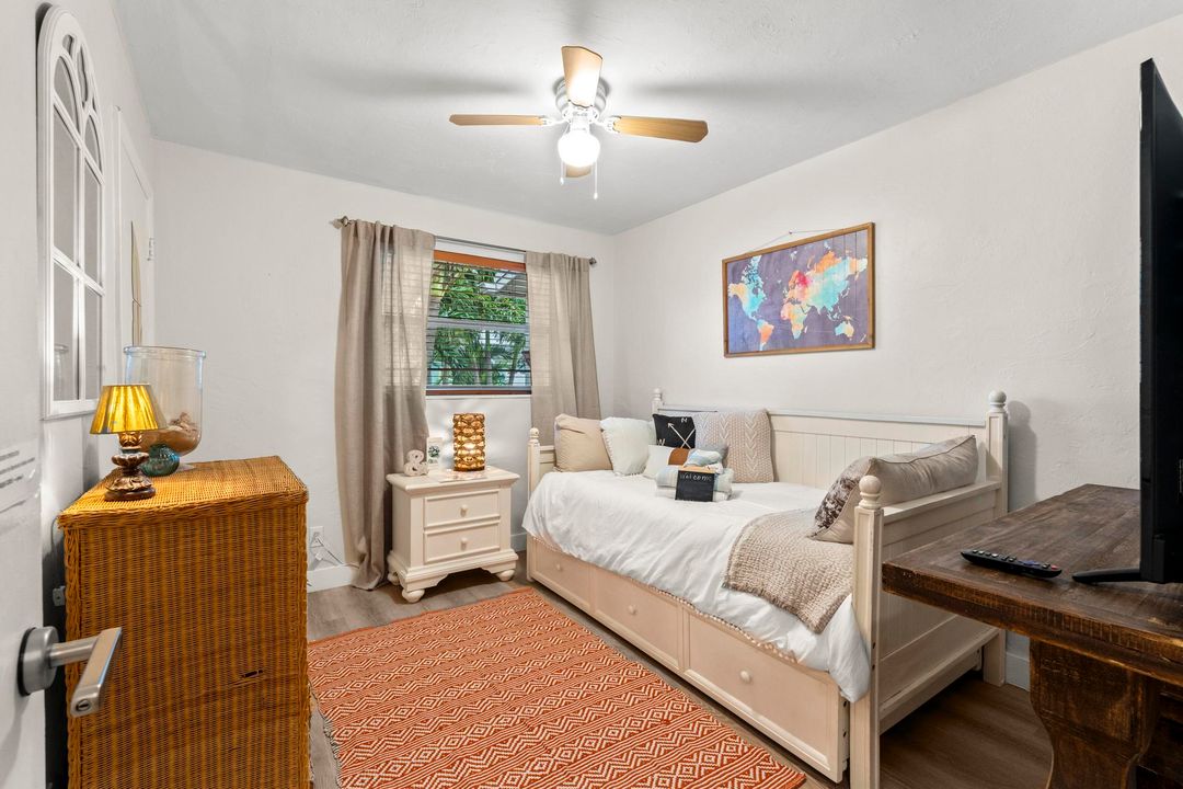 En Venta: $785,000 (3 camas, 3 baños, 1648 Pies cuadrados)