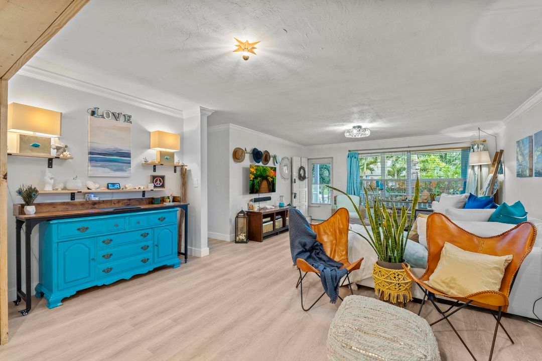 En Venta: $785,000 (3 camas, 3 baños, 1648 Pies cuadrados)