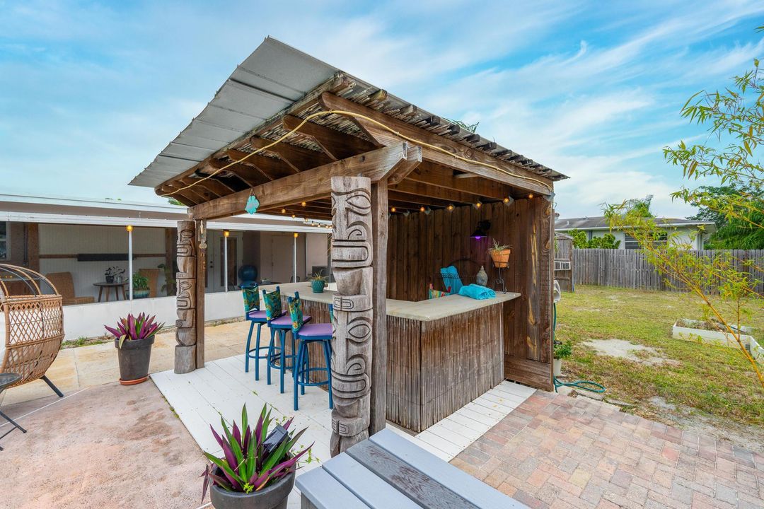 En Venta: $785,000 (3 camas, 3 baños, 1648 Pies cuadrados)