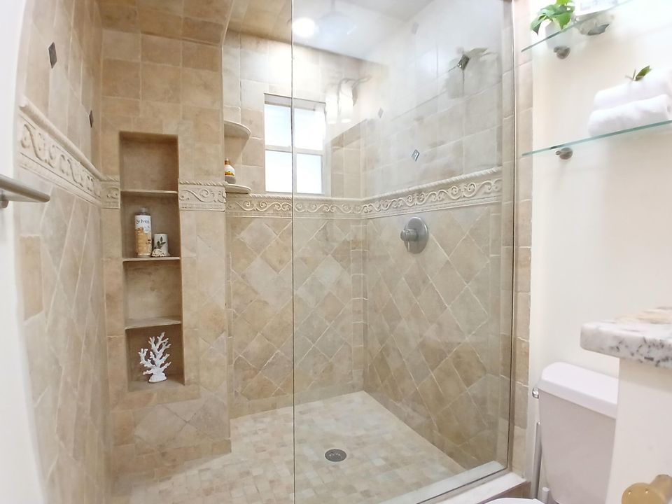 En Venta: $1,300,000 (0 camas, 0 baños, 2286 Pies cuadrados)