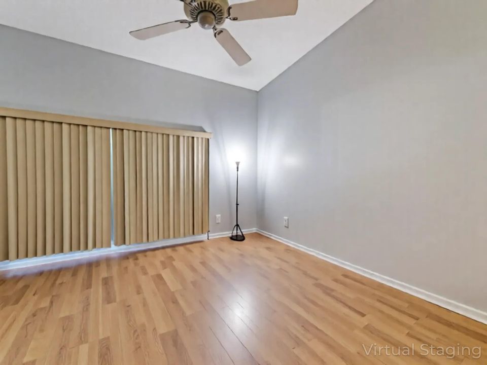 出租: $2,500 (2 贝兹, 2 浴室, 1123 平方英尺)