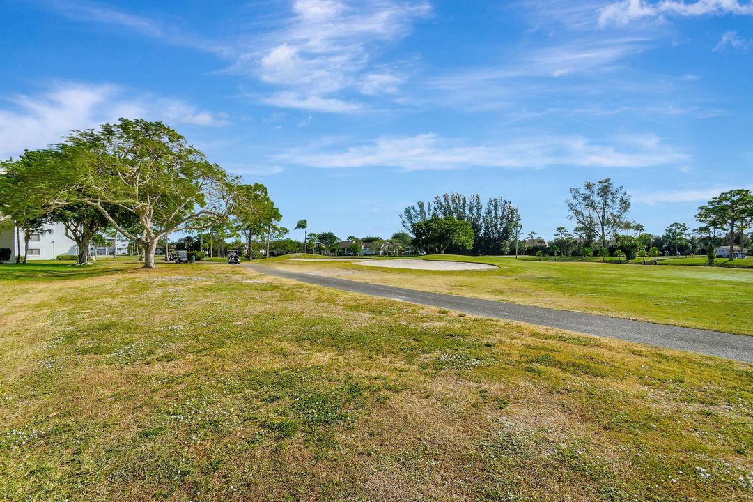 待售: $116,500 (2 贝兹, 2 浴室, 1400 平方英尺)