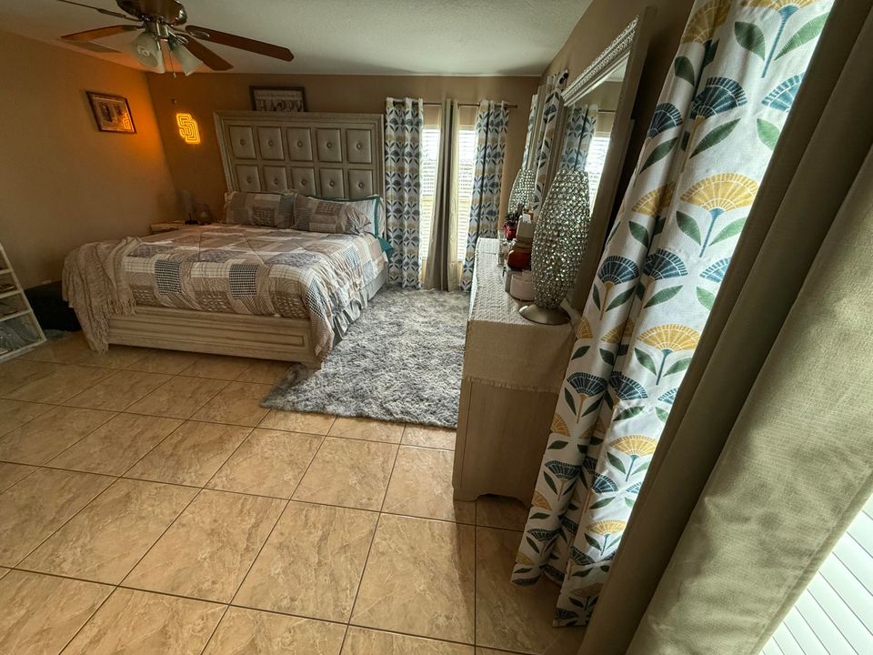 На продажу: $340,000 (4 спален, 2 ванн, 2235 Квадратных фут)