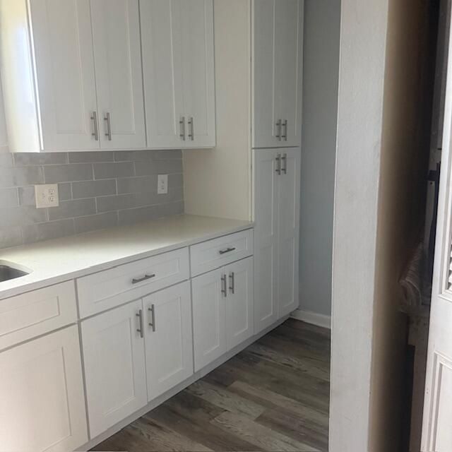 For Sale: $120,000 (1 beds, 1 baths, 600 Square Feet)