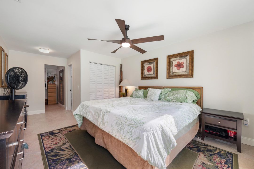 For Sale: $705,000 (4 beds, 2 baths, 1976 Square Feet)