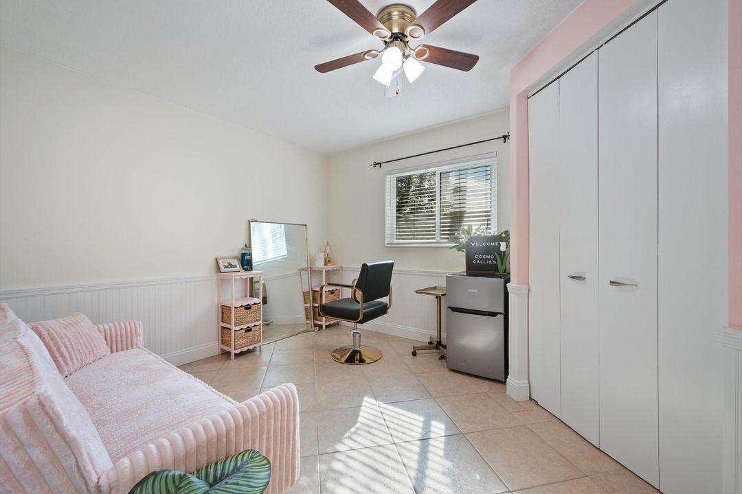 For Sale: $705,000 (4 beds, 2 baths, 1976 Square Feet)