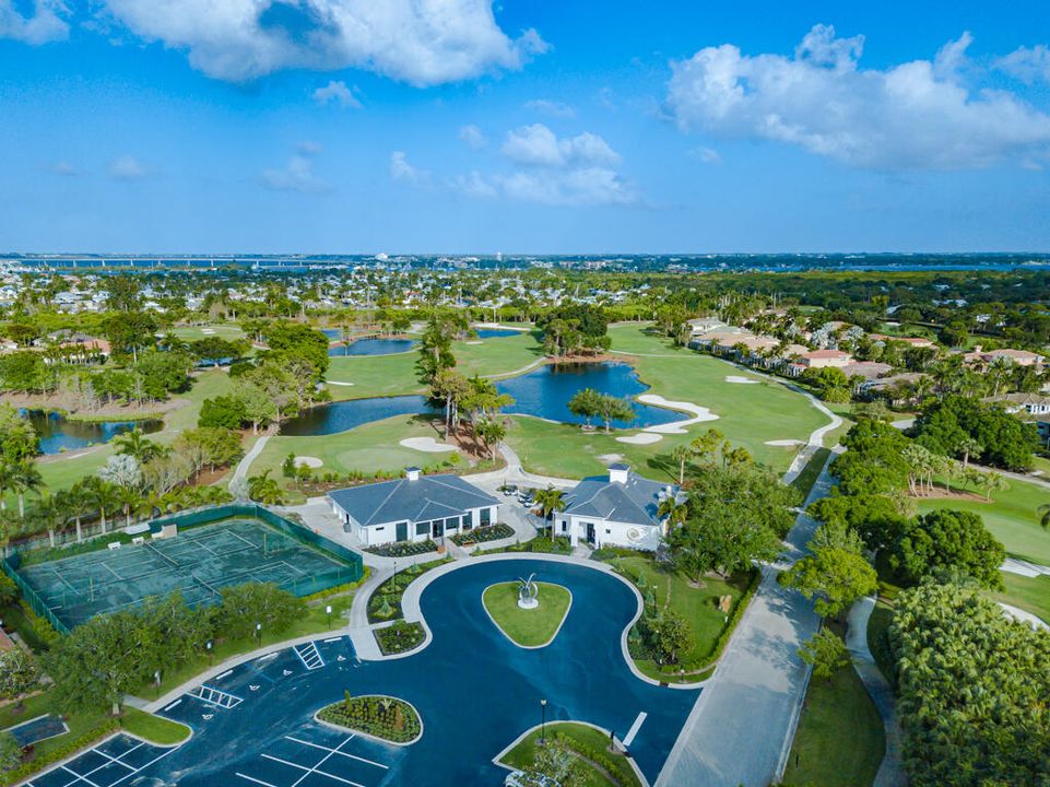 For Sale: $1,450,000 (4 beds, 3 baths, 3629 Square Feet)