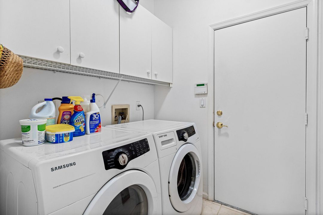 En Venta: $425,000 (3 camas, 2 baños, 1580 Pies cuadrados)