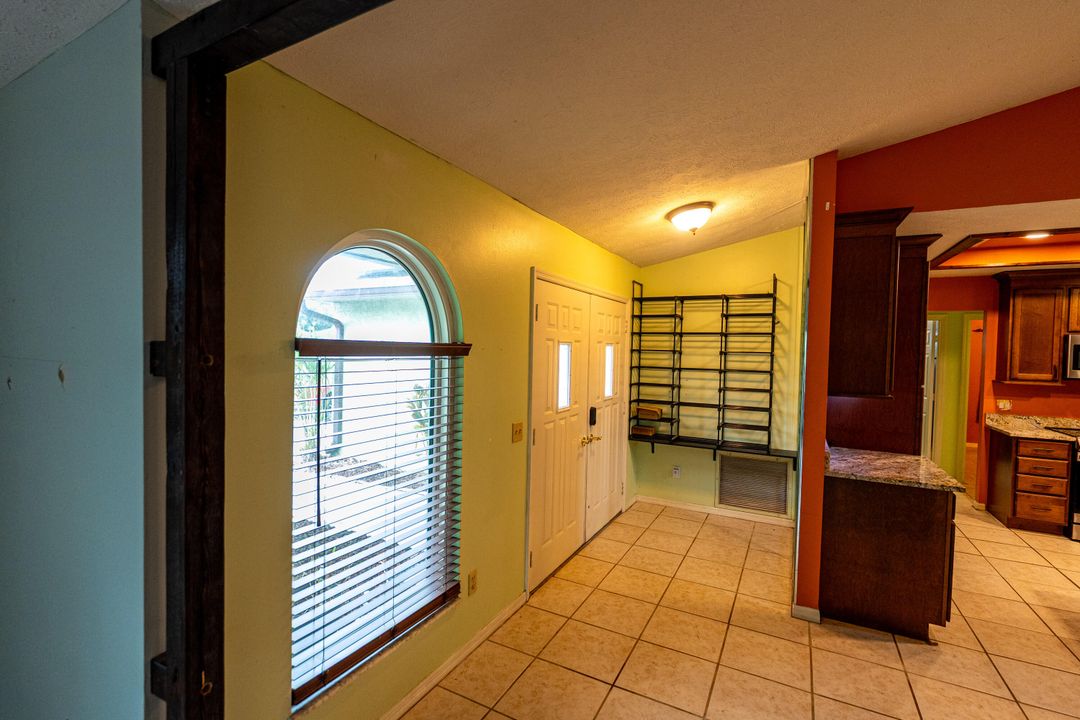 На продажу: $350,000 (2 спален, 2 ванн, 1770 Квадратных фут)