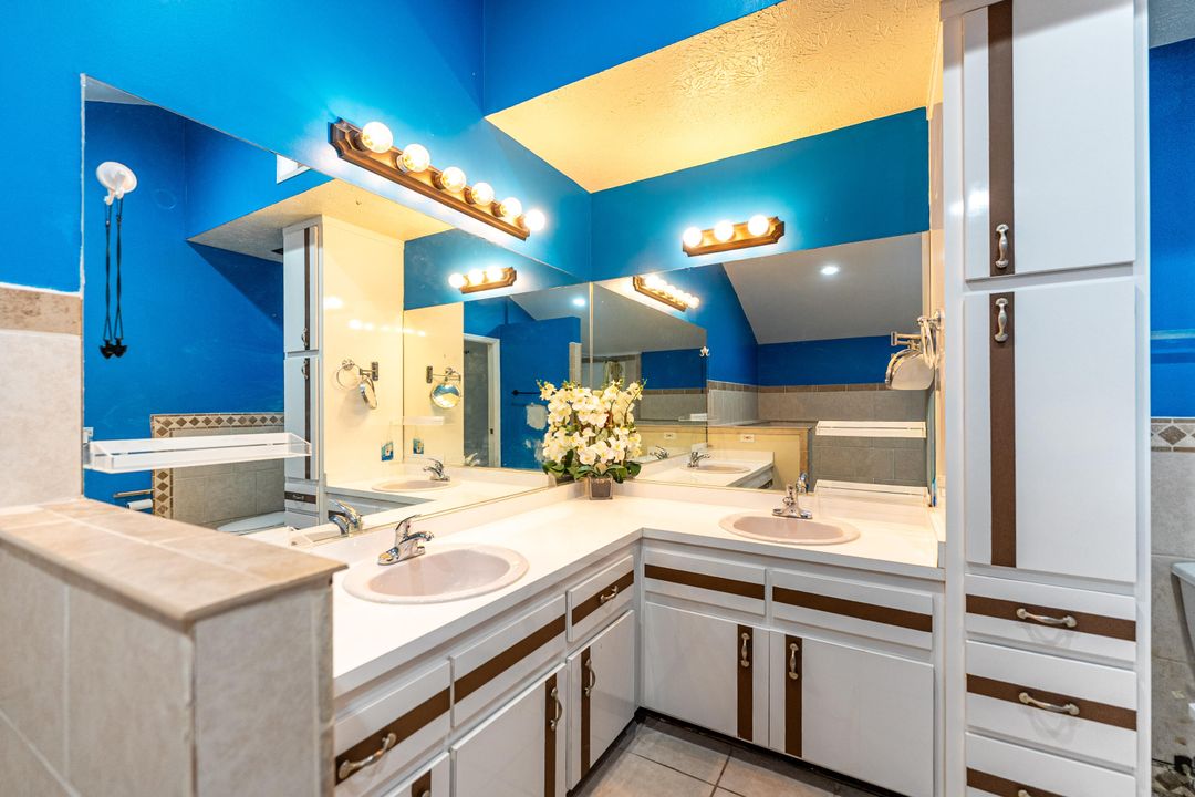 На продажу: $350,000 (2 спален, 2 ванн, 1770 Квадратных фут)