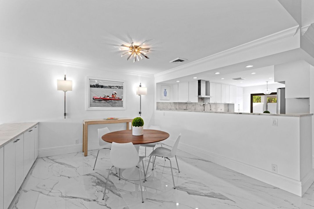 For Sale: $989,000 (3 beds, 3 baths, 2519 Square Feet)