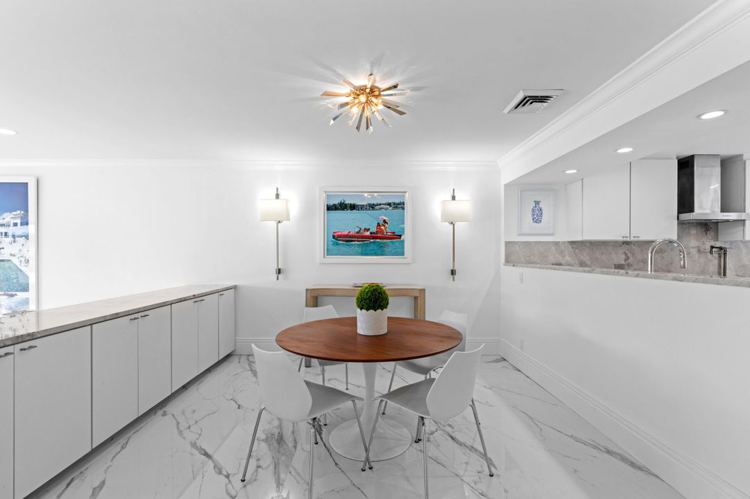 For Sale: $989,000 (3 beds, 3 baths, 2519 Square Feet)