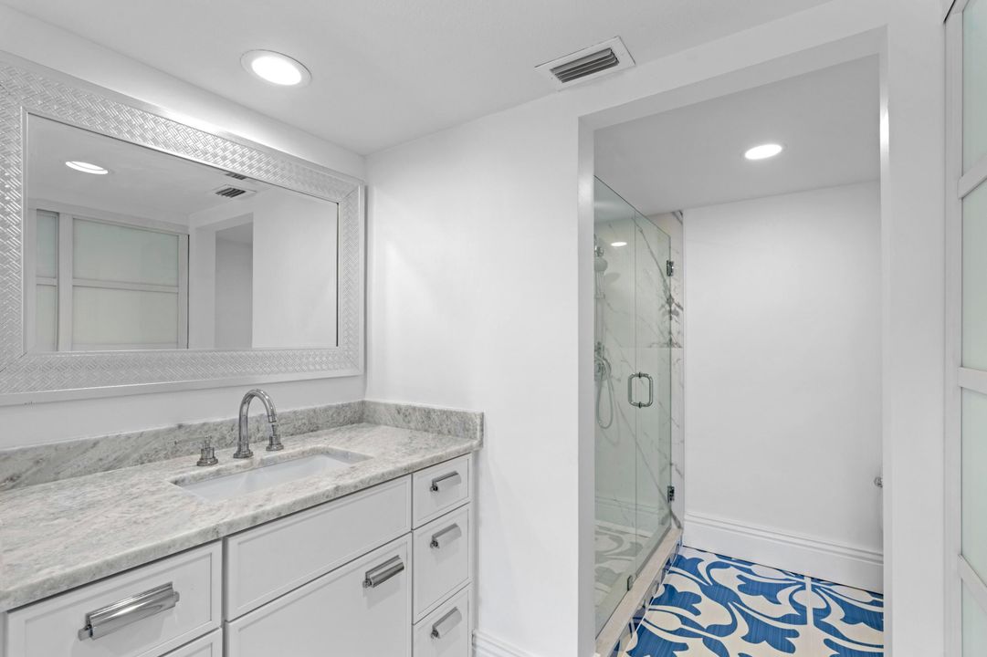 For Sale: $989,000 (3 beds, 3 baths, 2519 Square Feet)