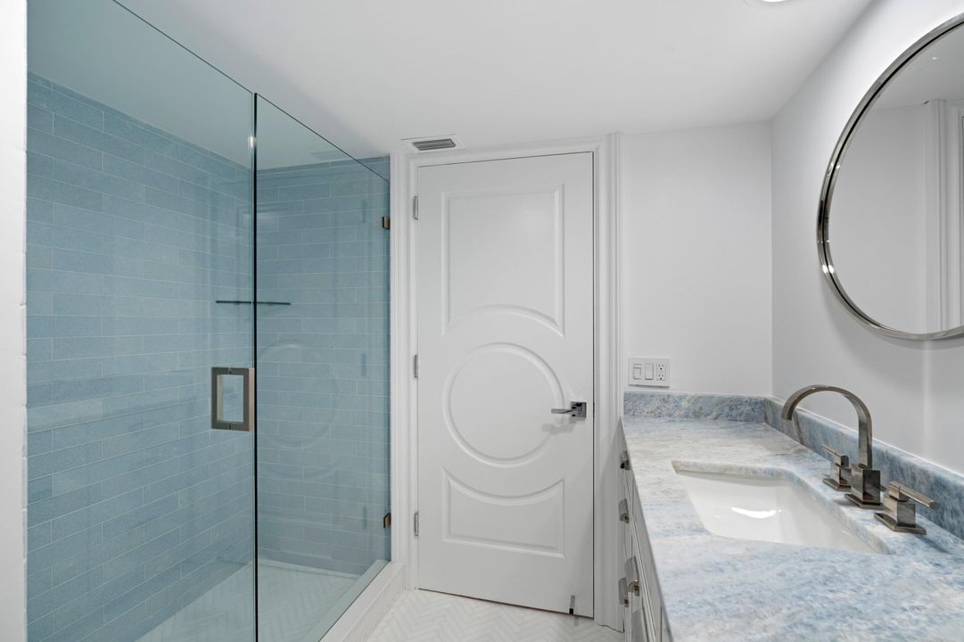 For Sale: $989,000 (3 beds, 3 baths, 2519 Square Feet)