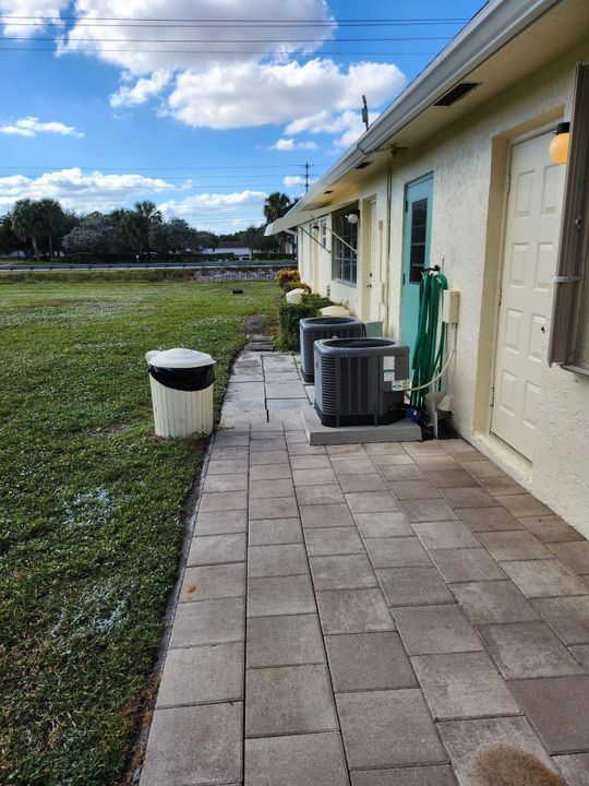 For Rent: $1,750 (1 beds, 2 baths, 1068 Square Feet)