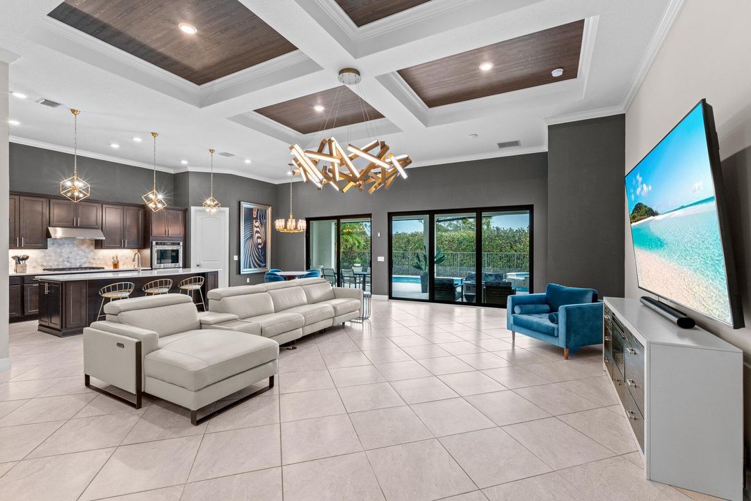 For Sale: $950,000 (3 beds, 3 baths, 2851 Square Feet)