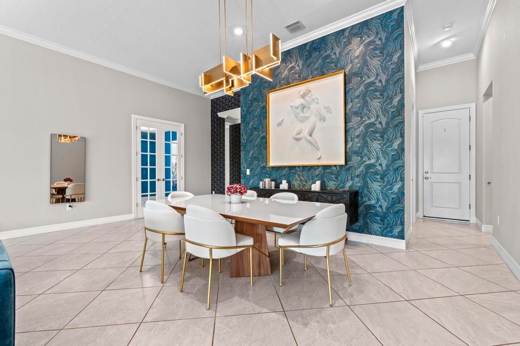 For Sale: $950,000 (3 beds, 3 baths, 2851 Square Feet)