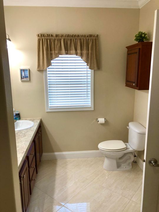 На продажу: $395,000 (2 спален, 2 ванн, 1536 Квадратных фут)