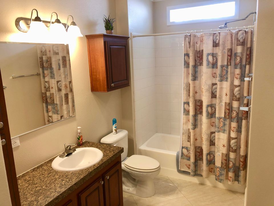 На продажу: $395,000 (2 спален, 2 ванн, 1536 Квадратных фут)