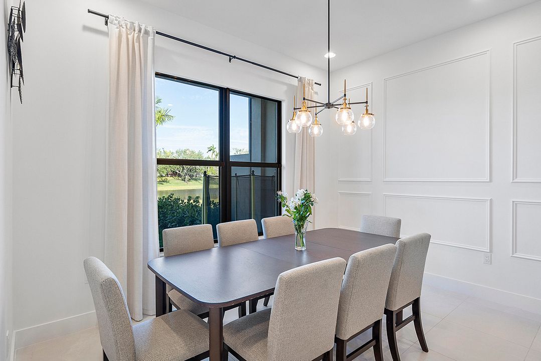 For Rent: $10,000 (5 beds, 7 baths, 4605 Square Feet)