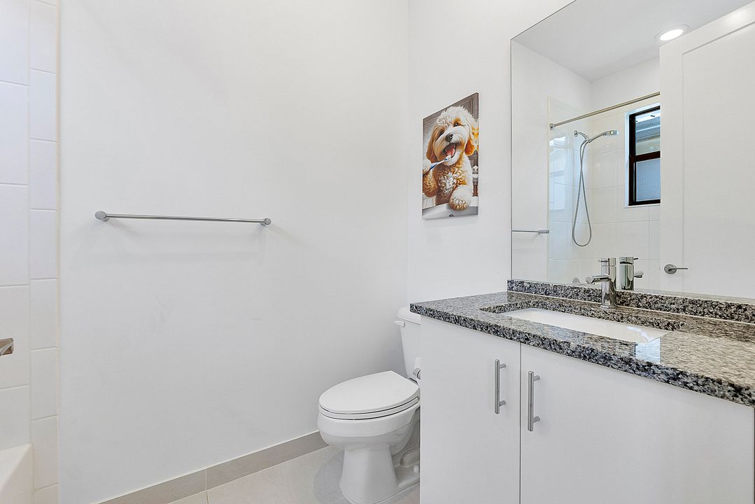 For Rent: $10,000 (5 beds, 7 baths, 4605 Square Feet)