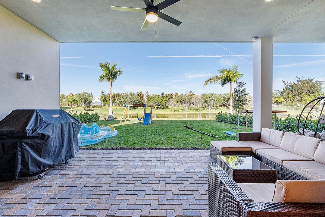 For Rent: $10,000 (5 beds, 7 baths, 4605 Square Feet)