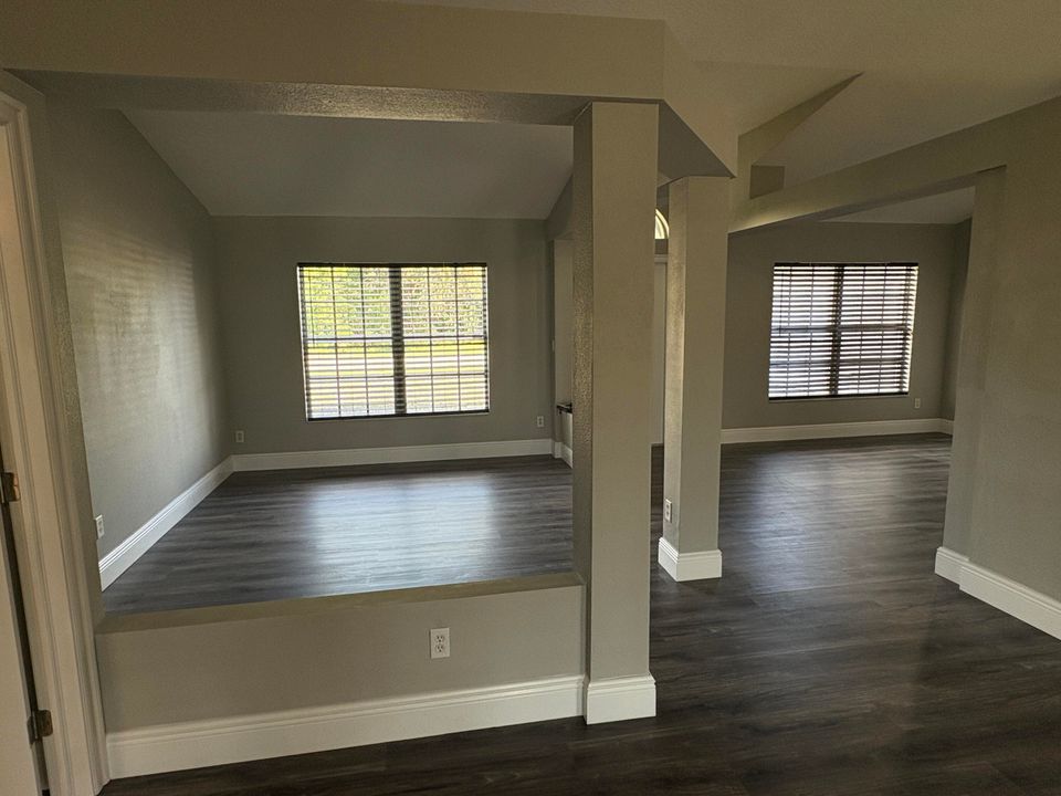 For Rent: $2,800 (4 beds, 2 baths, 2234 Square Feet)