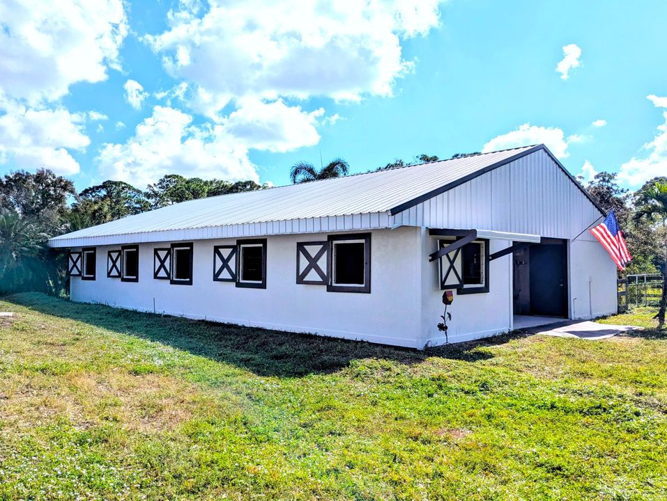 En Venta: $1,395,000 (4 camas, 3 baños, 2936 Pies cuadrados)