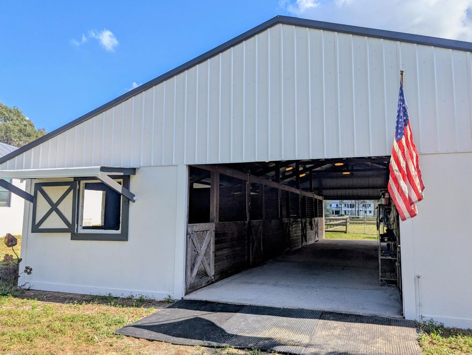 En Venta: $1,395,000 (4 camas, 3 baños, 2936 Pies cuadrados)