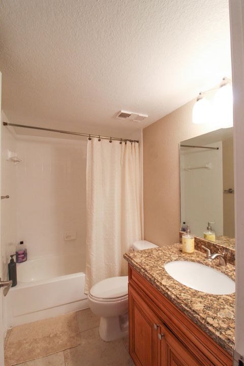 For Sale: $299,900 (3 beds, 2 baths, 1156 Square Feet)