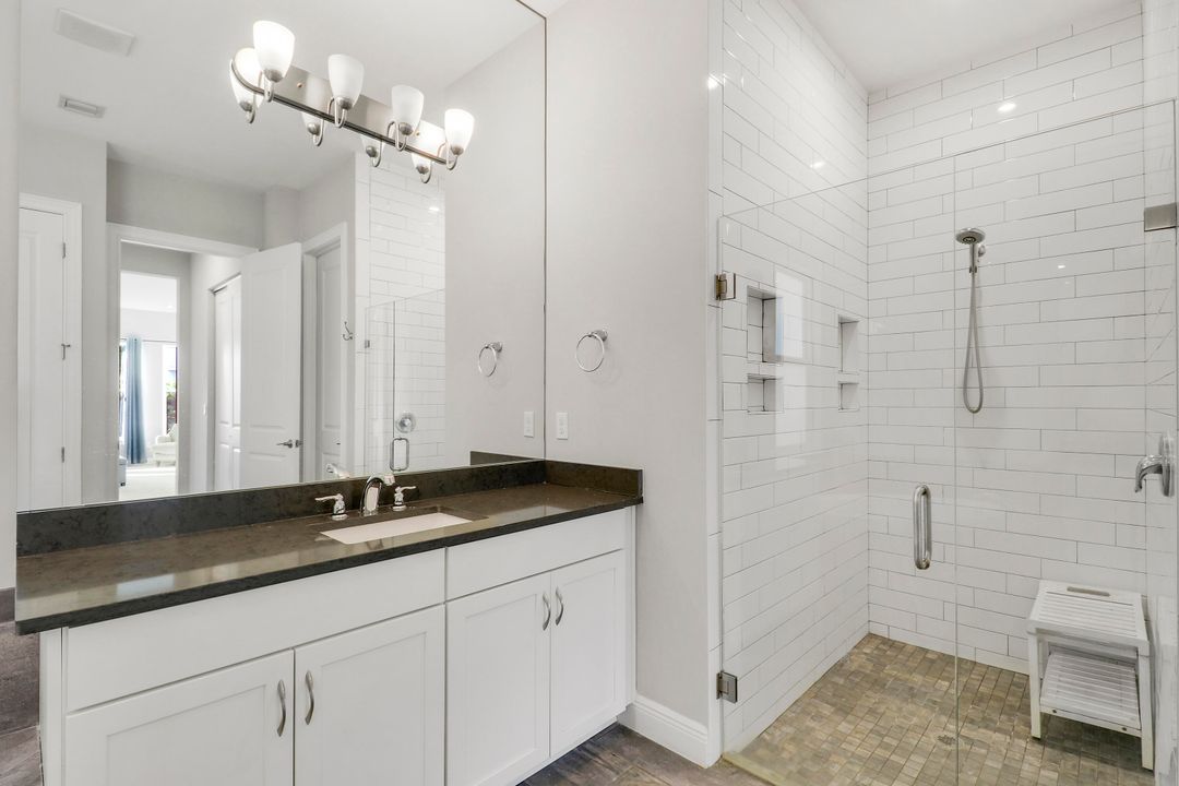 For Sale: $975,000 (4 beds, 3 baths, 3015 Square Feet)