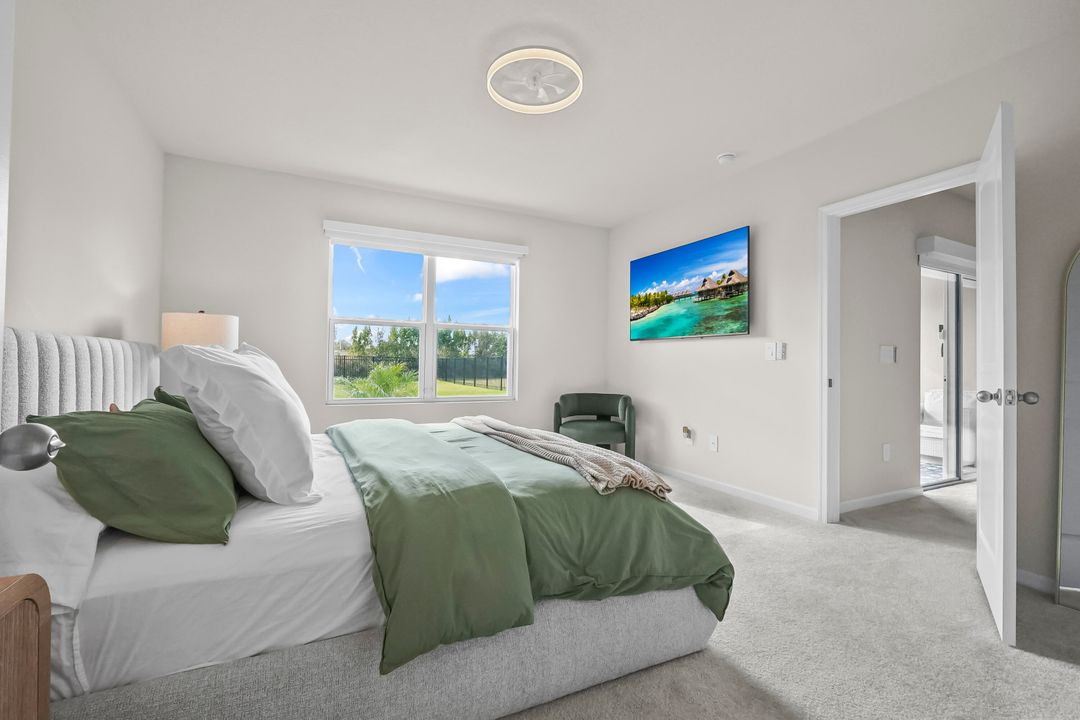 For Rent: $2,400 (3 beds, 2 baths, 1503 Square Feet)