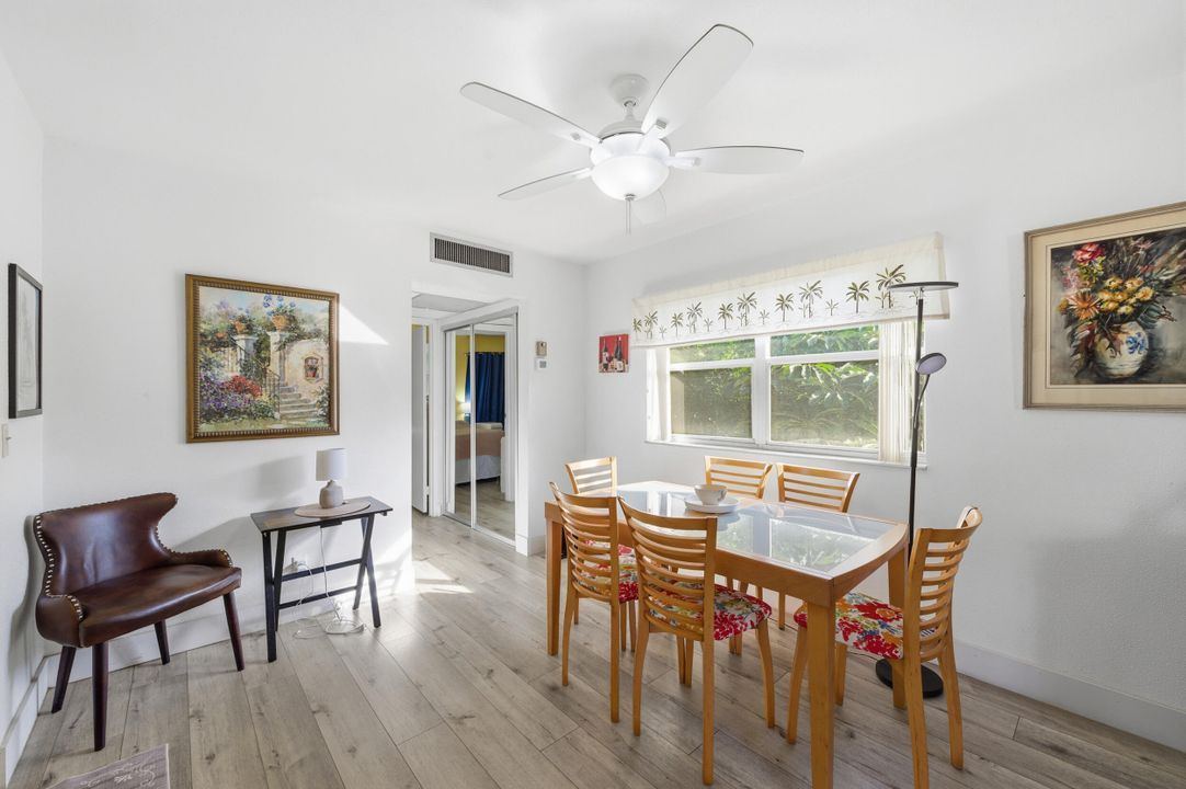 For Rent: $1,550 (1 beds, 1 baths, 720 Square Feet)