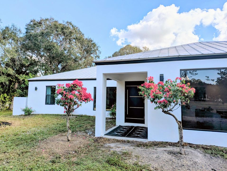 En Venta: $1,395,000 (4 camas, 3 baños, 2936 Pies cuadrados)