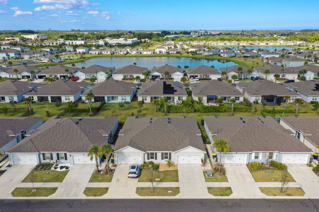 En Renta: $2,350 (3 camas, 2 baños, 1503 Pies cuadrados)