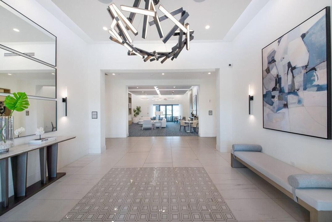 出租: $2,800 (2 贝兹, 2 浴室, 1319 平方英尺)