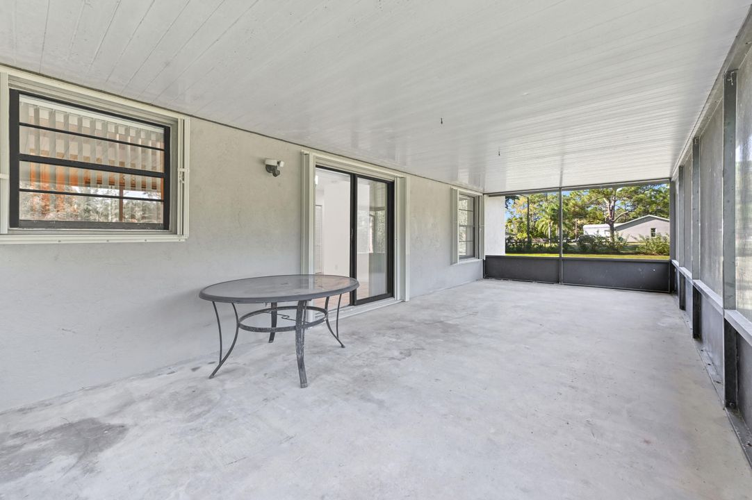 出租: $3,100 (3 贝兹, 2 浴室, 1196 平方英尺)