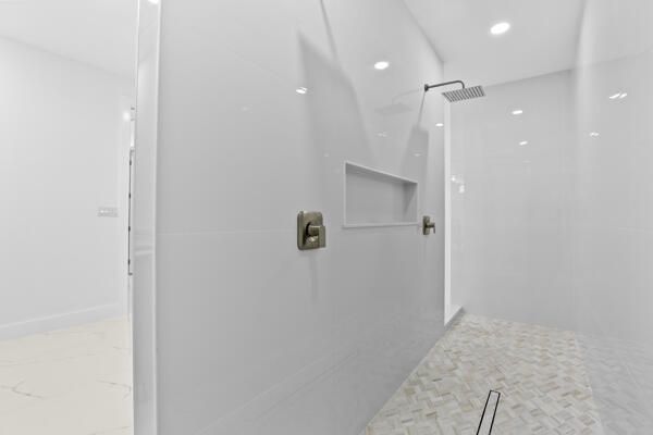 For Sale: $955,000 (4 beds, 3 baths, 2967 Square Feet)