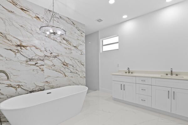 For Sale: $955,000 (4 beds, 3 baths, 2967 Square Feet)