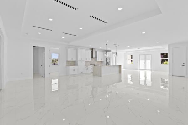 For Sale: $955,000 (4 beds, 3 baths, 2967 Square Feet)