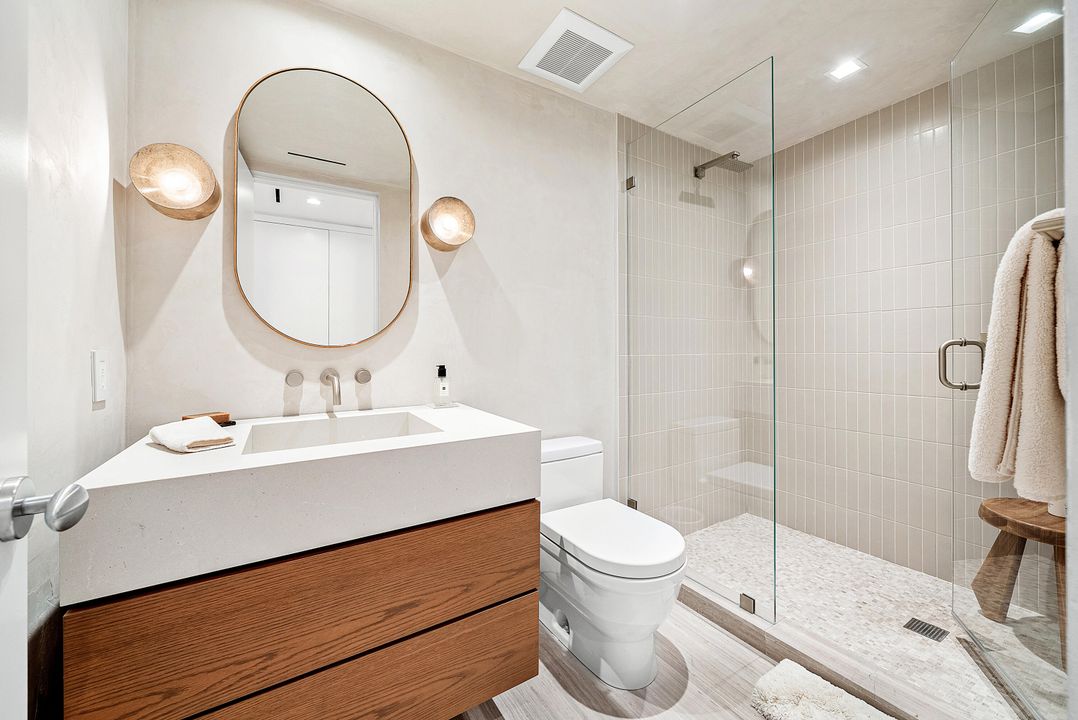 For Sale: $7,150,000 (3 beds, 3 baths, 2960 Square Feet)