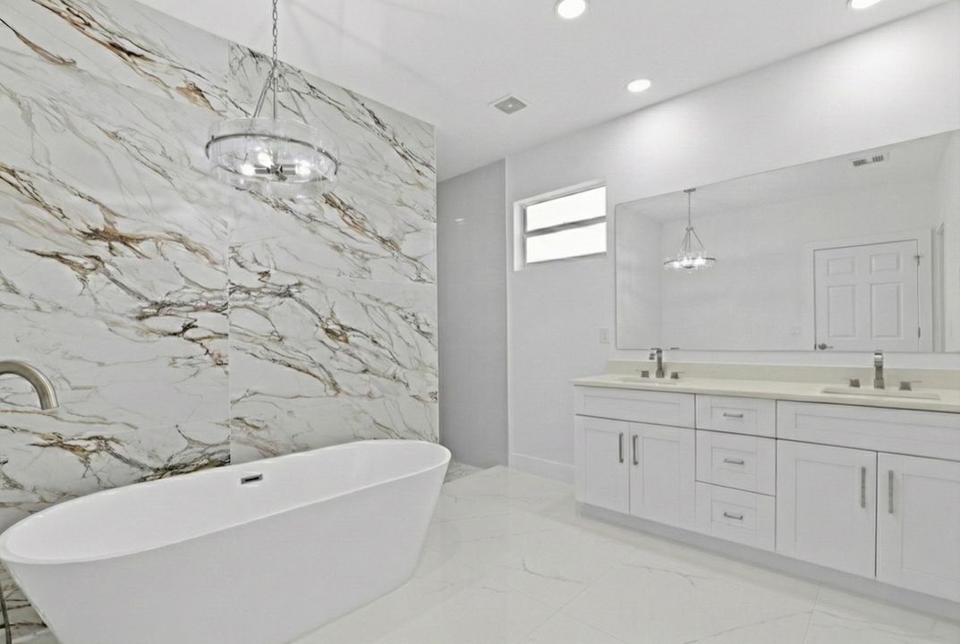 For Sale: $955,000 (4 beds, 3 baths, 2967 Square Feet)