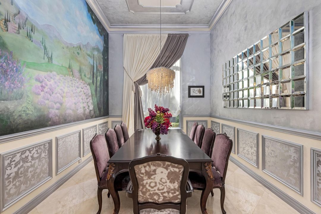 For Sale: $4,595,000 (5 beds, 6 baths, 5506 Square Feet)